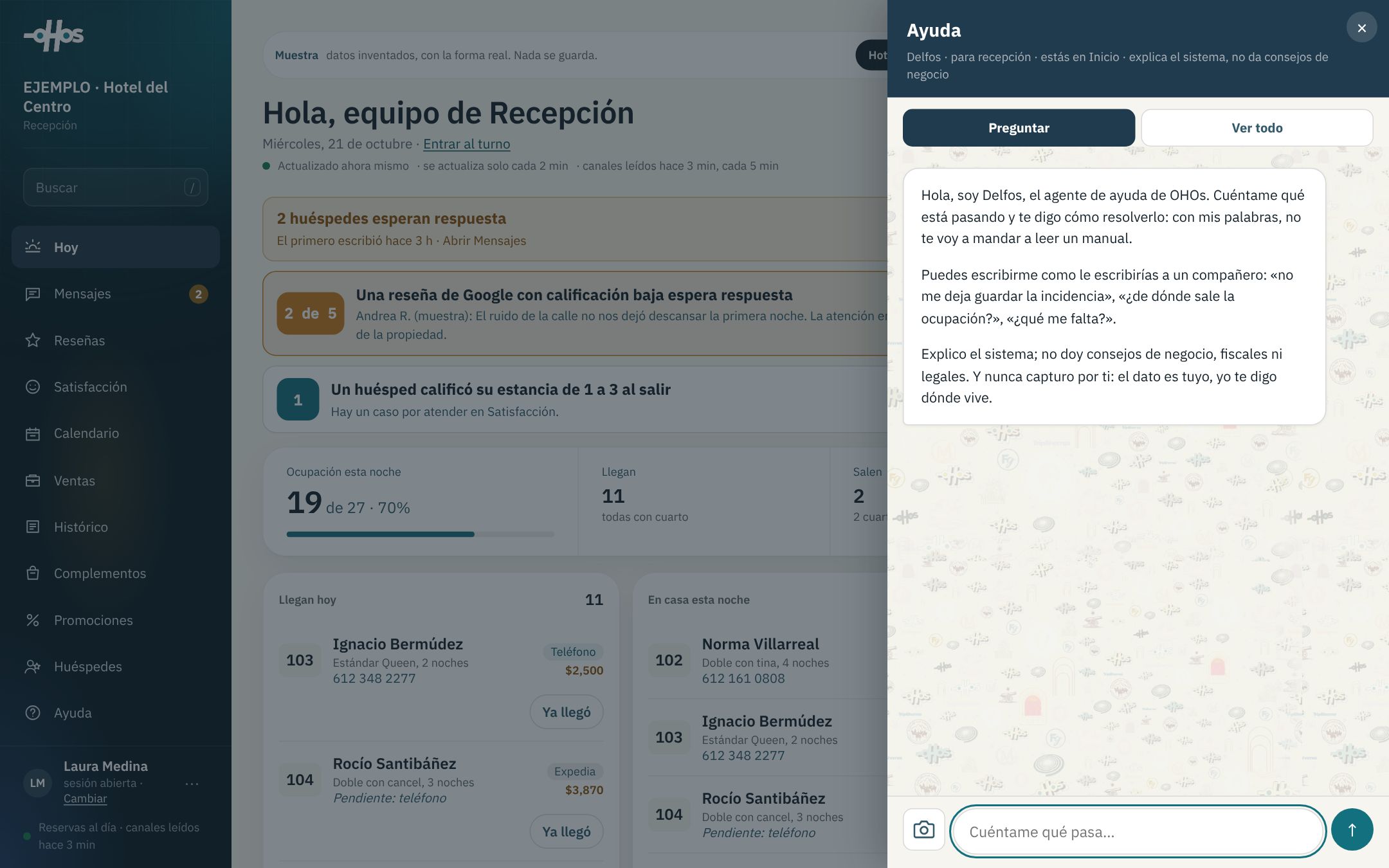 La ayuda abierta sobre la pantalla de trabajo: Delfos contesta sin sacarlo de lo que estaba haciendo.